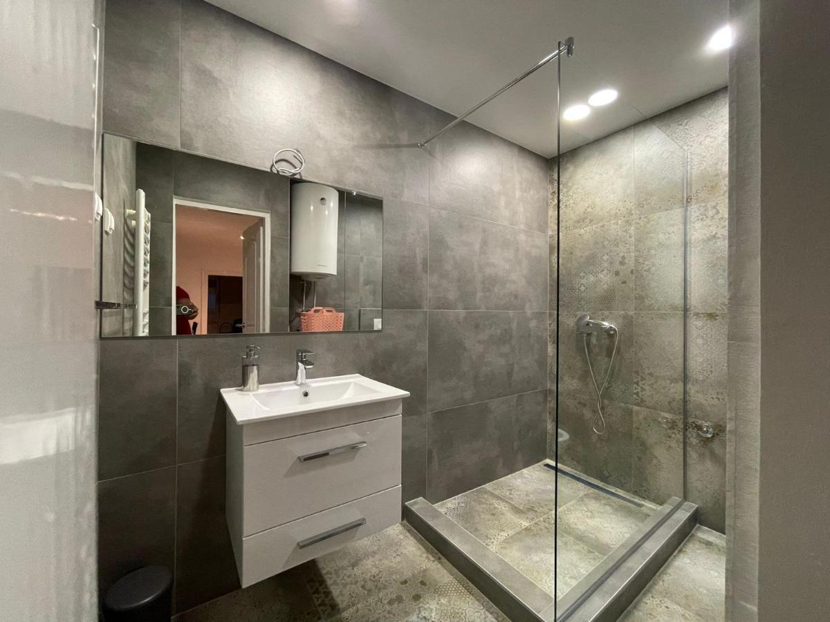 Ferienwohnung New Sky Terrace Belgrad Exterior foto